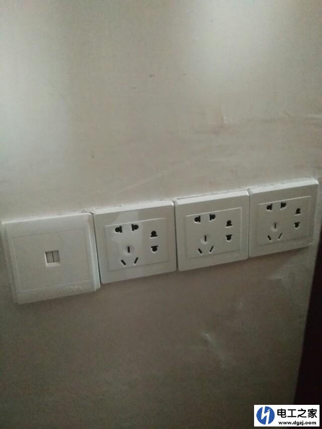 装修的插座是多孔好还是单孔好